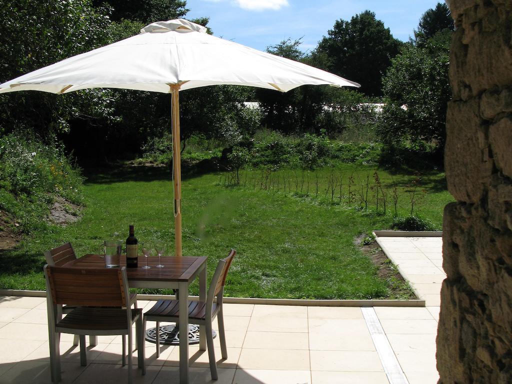 Domaine De Romefort Saint-Léonard-de-Noblat Habitación foto