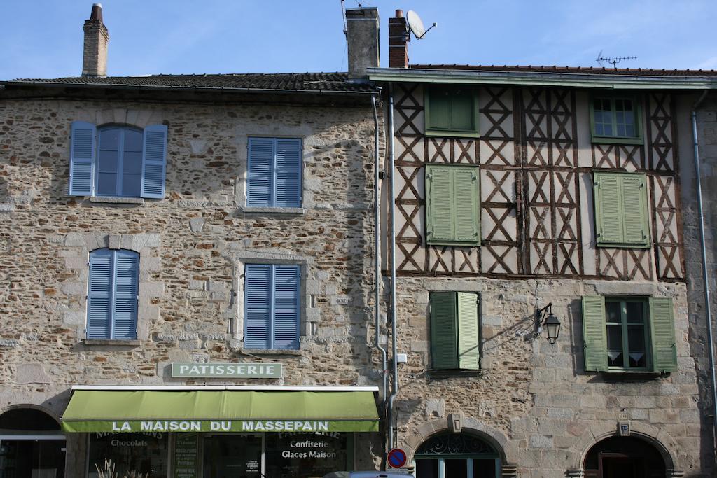 Domaine De Romefort Saint-Léonard-de-Noblat Habitación foto