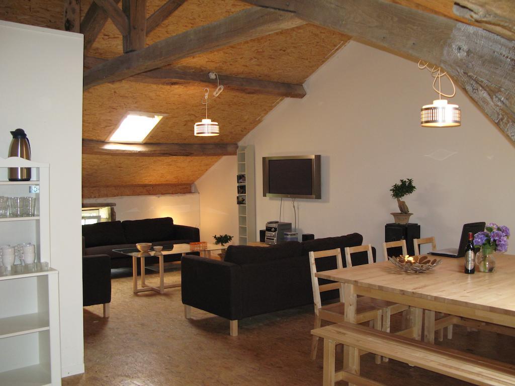 Domaine De Romefort Saint-Léonard-de-Noblat Habitación foto